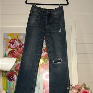 Women's Distressed Blue Jeans